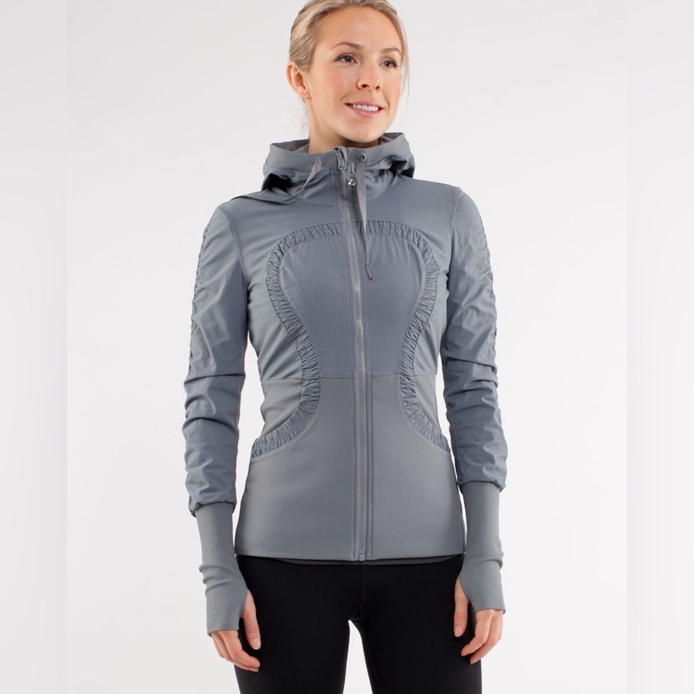 Lululemon Dance Studio Jacket size 6 reversible
